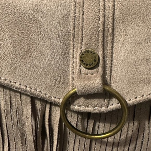 Steve Madden Fringe Bag - Picture 3 of 3